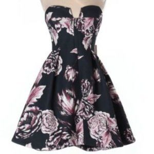 Divide Mini Dress Black Floral